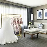 Courtyard By Marriott Los Angeles Woodland Hills