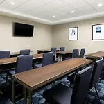 Courtyard By Marriott Los Angeles Woodland Hills