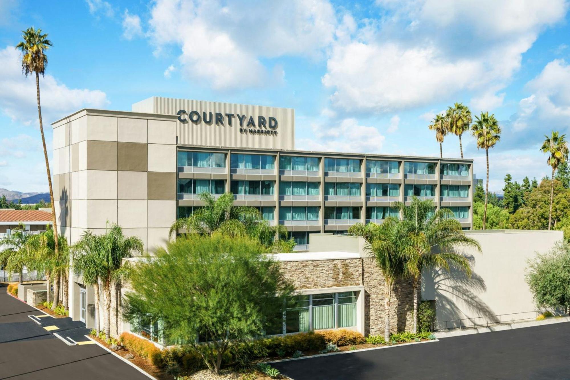 Courtyard By Marriott Angeles Woodland Hills 3* Los Angeles