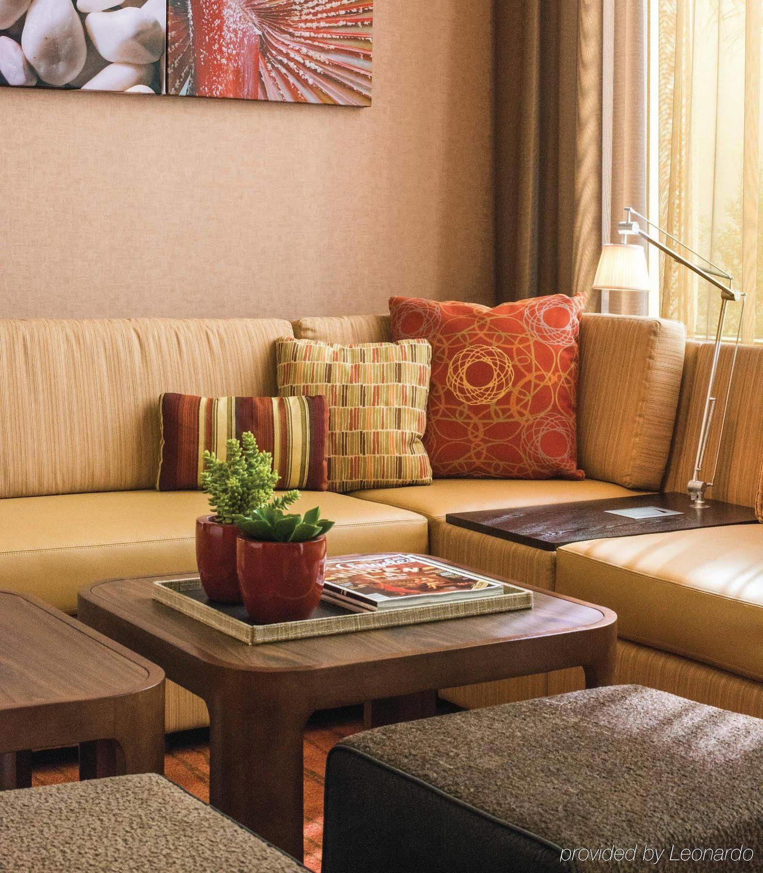 Hotel Courtyard By Marriott Angeles Woodland Hills
