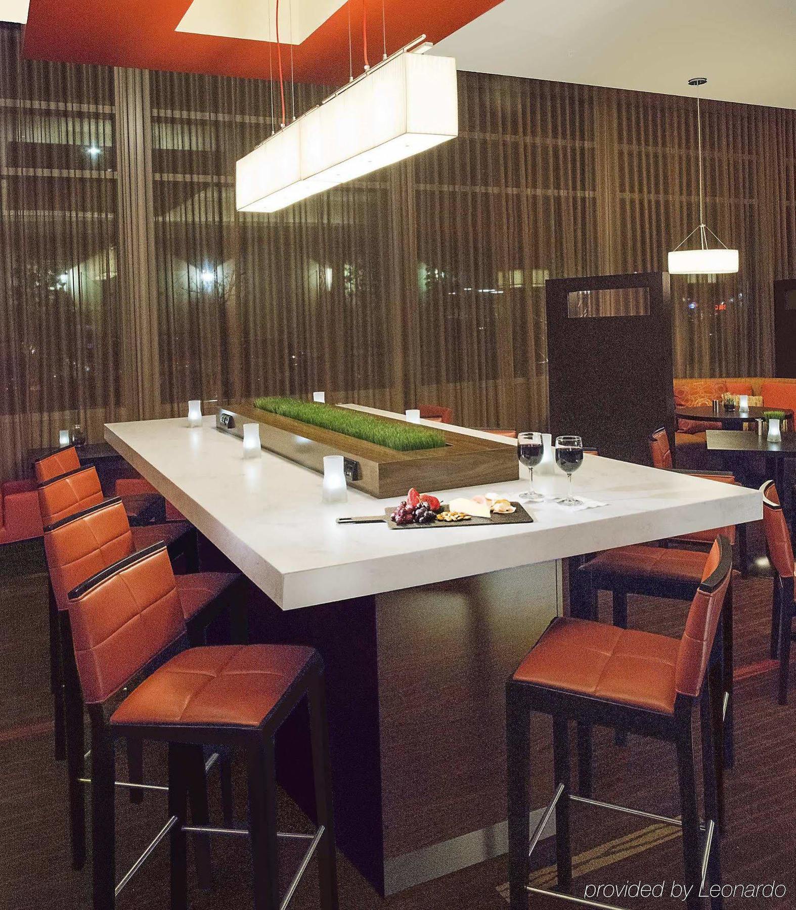 Hotel Courtyard By Marriott Angeles Woodland Hills